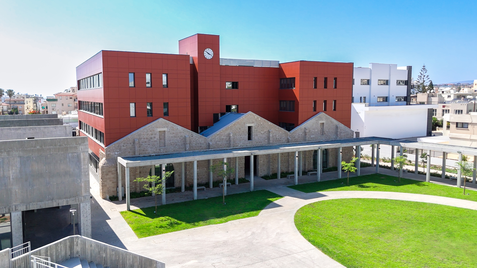 Eye-level view showing the central plaza of the AUB Mediterraneo campus